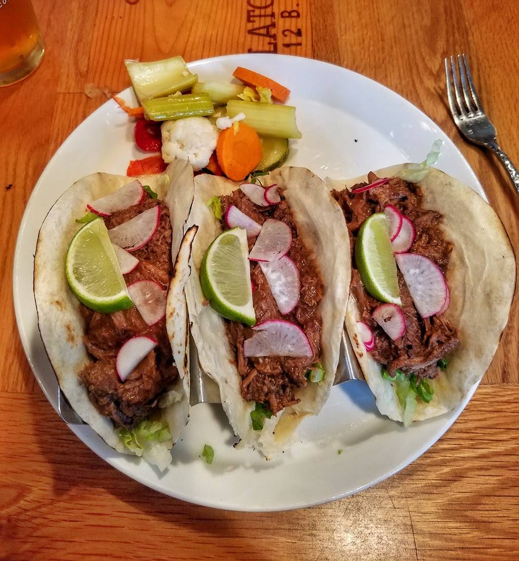 Bear in Boots | restaurant | 285 Main St, Falmouth, MA 02540, USA | 5084448511 OR +1 508-444-8511