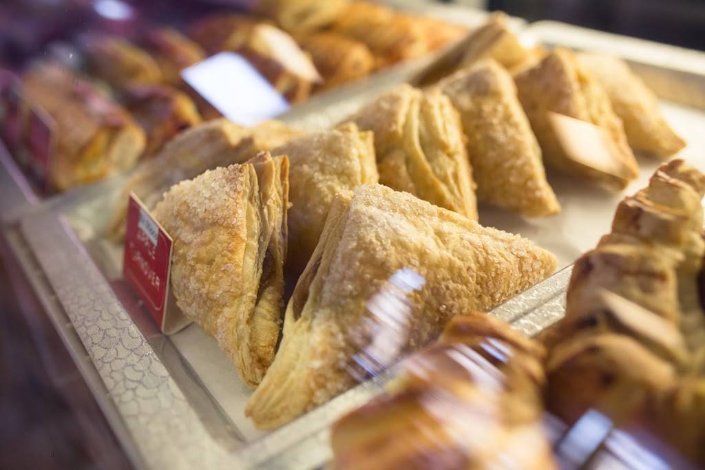 Lotus Cafe and Grill | cafe | 4, Neptune Ave, Brooklyn, NY 11235, USA | 3475548811 OR +1 347-554-8811