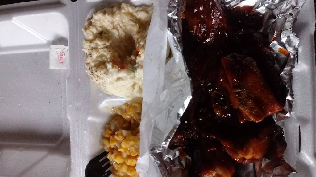 Kings Fish & More | restaurant | 2311 E Genesee Ave, Saginaw, MI 48601, USA | 9893327559 OR +1 989-332-7559