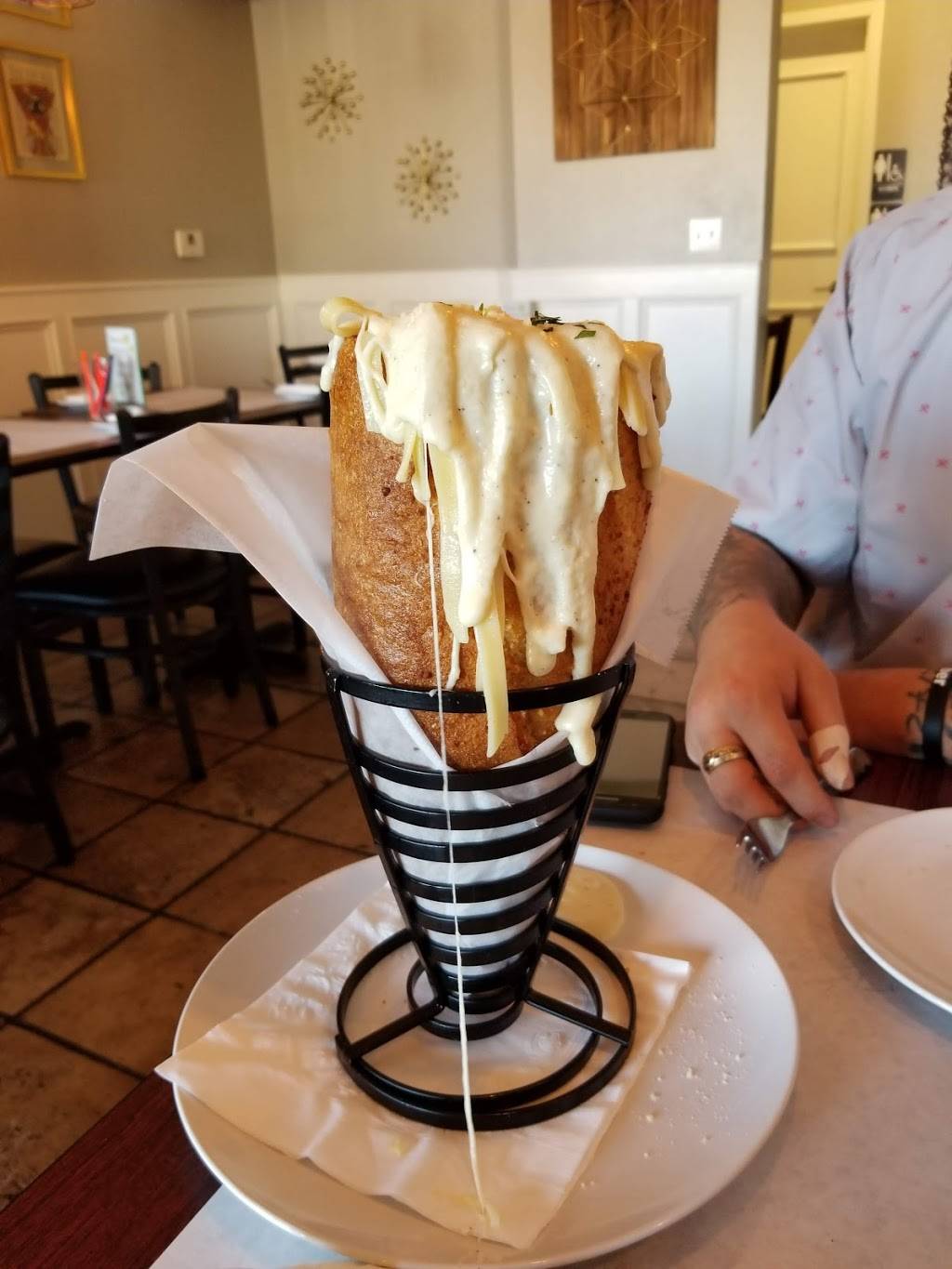 A*Mano Pizza & Italian Cuisine | restaurant | 5601 N Tenaya Way #106, Las Vegas, NV 89130, USA | 7024645090 OR +1 702-464-5090