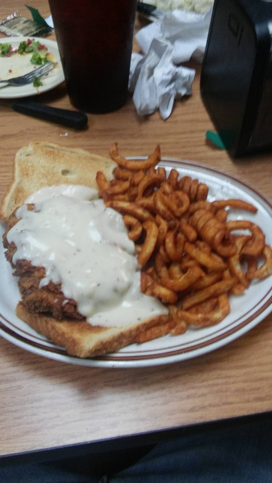 Grannys Clarks | restaurant | 213 N Patrick St, Dublin, TX 76446, USA | 2544453444 OR +1 254-445-3444