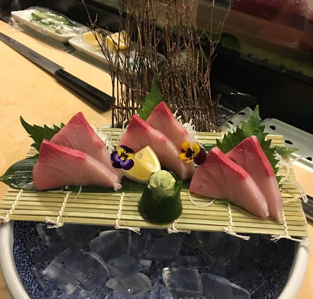 LA LA Sushi | restaurant | 12415 Ventura Blvd, Studio City, CA 91604, USA | 8187607280 OR +1 818-760-7280