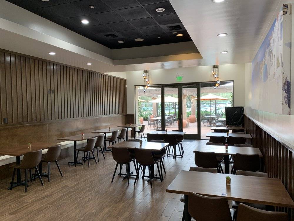 Daphnes | restaurant | 6711 Quail Hill Pkwy, Irvine, CA 92603, USA | 9494187866 OR +1 949-418-7866