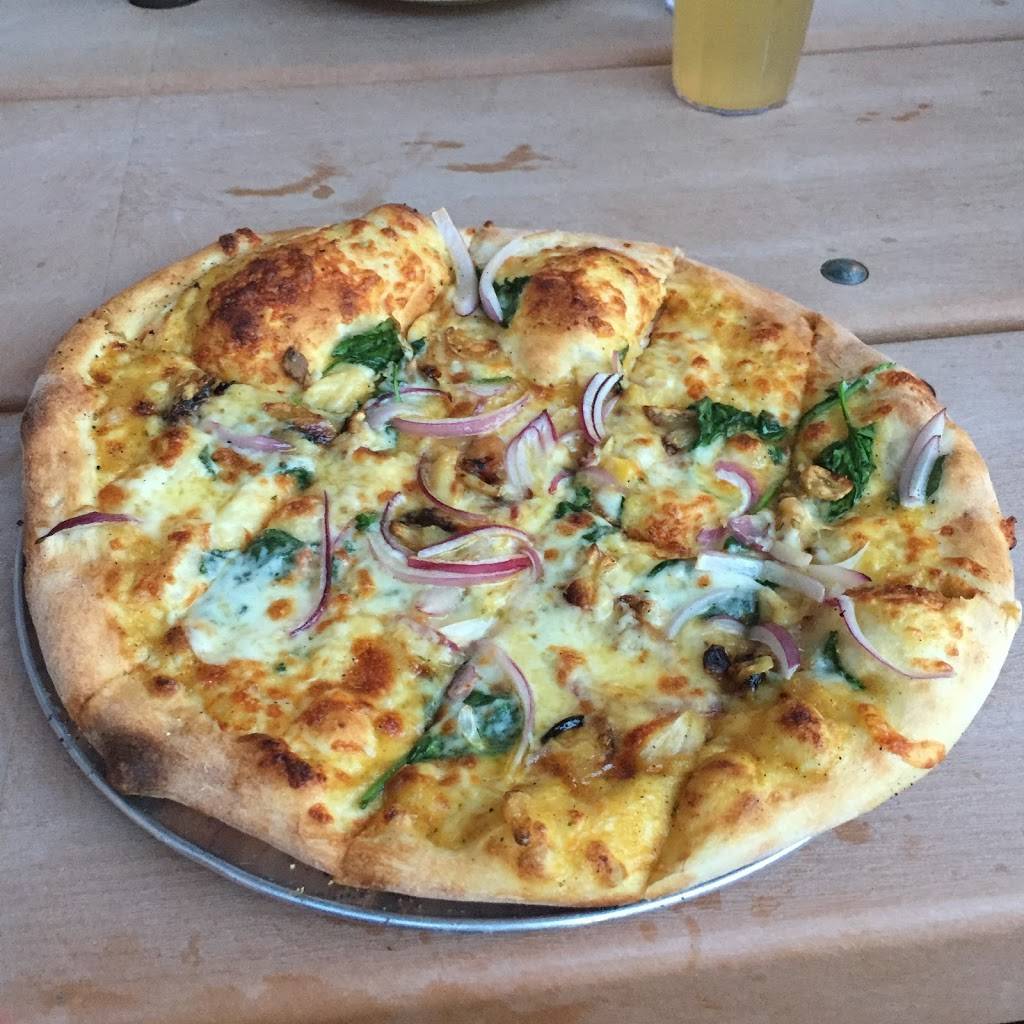 Flatbread Company | restaurant | 311 Derby St, Salem, MA 01970, USA | 9787442829 OR +1 978-744-2829