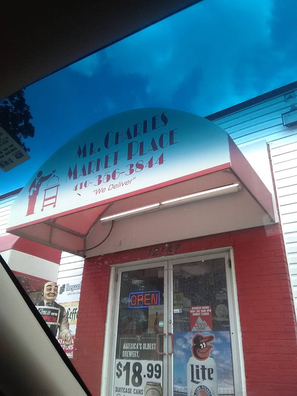 Mr Charles Market, Wine and Catering | meal delivery | 12147 Park Heights Ave, Owings Mills, MD 21117, USA | 4103563844 OR +1 410-356-3844