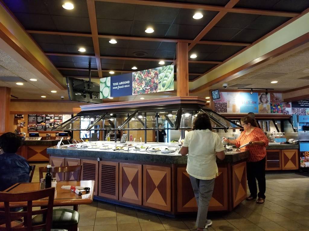 Sizzler | restaurant | 400 S Vermont Ave, Los Angeles, CA 90005, USA | 2133871647 OR +1 213-387-1647