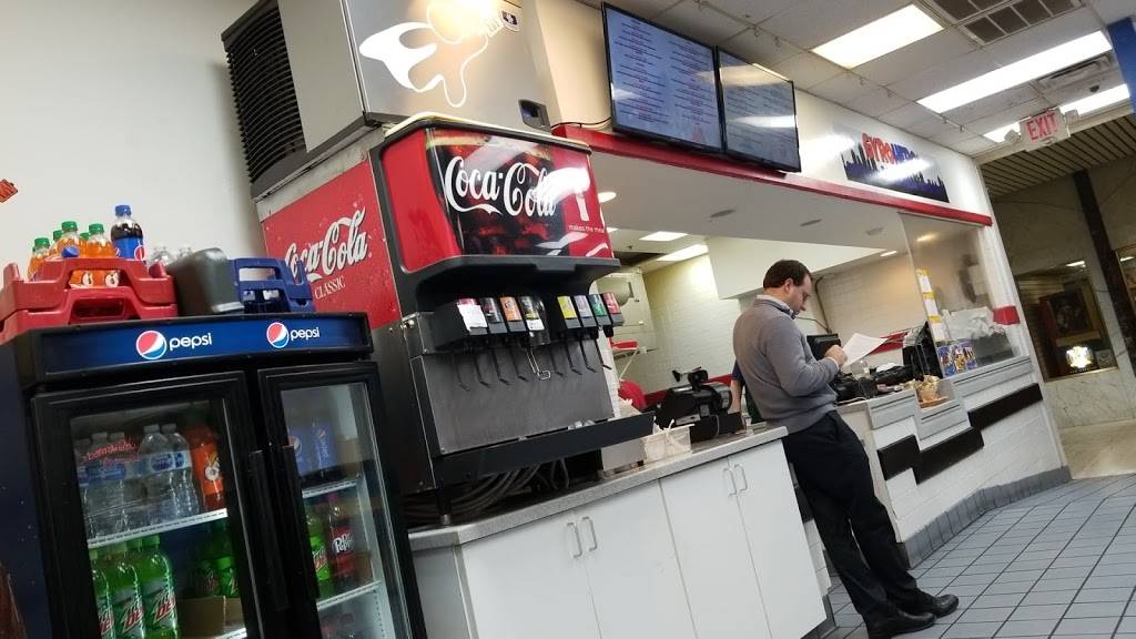 Gyro Hero | restaurant | 420 Walnut St, Cincinnati, OH 45202, USA | 5137212020 OR +1 513-721-2020