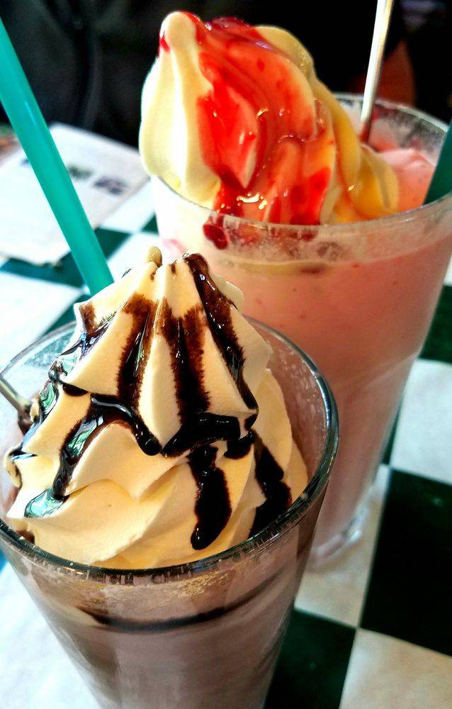 Clarks Restaurant | restaurant | 731 U.S. 101, 6 miles south of Aberdeen, Cosmopolis, WA 98537, USA | 3605381487 OR +1 360-538-1487