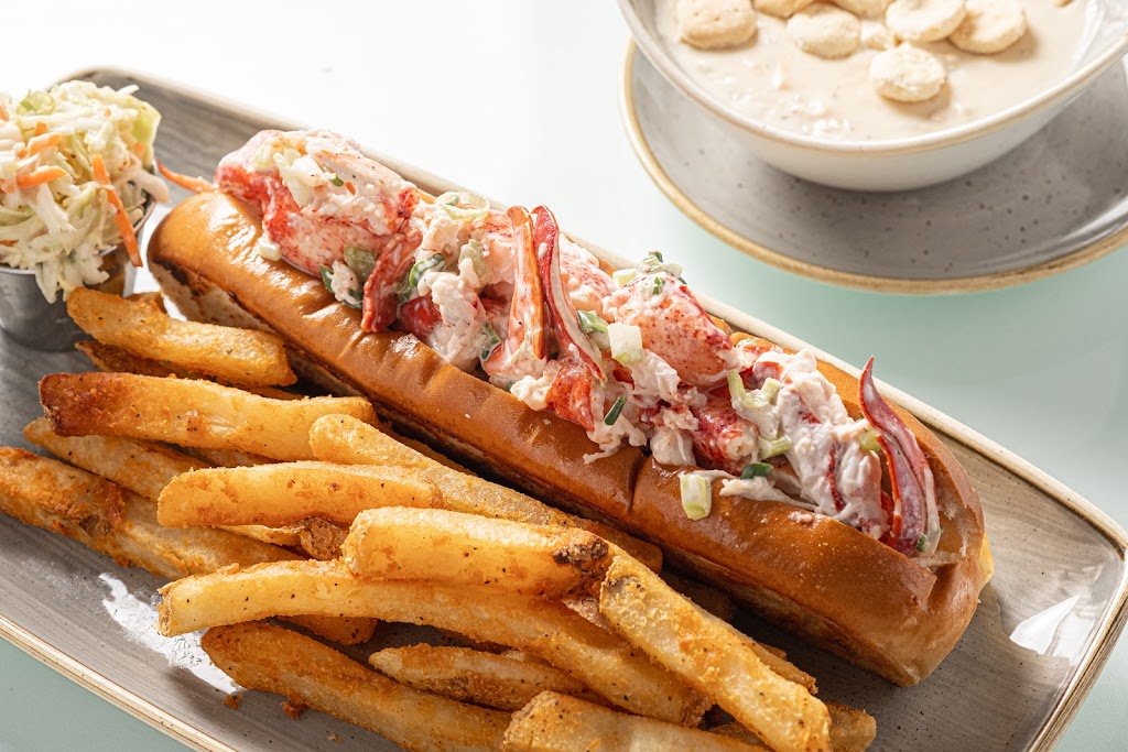 Legal Sea Foods | restaurant | 355 Main St, Cambridge, MA 02142, USA | 6178643400 OR +1 617-864-3400