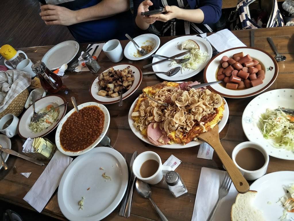 Bar Saloon Domaine Magaline | restaurant | 7091 Montée Villeneuve, Mirabel, QC J7N 2H1, Canada | 4502584132 OR +1 450-258-4132