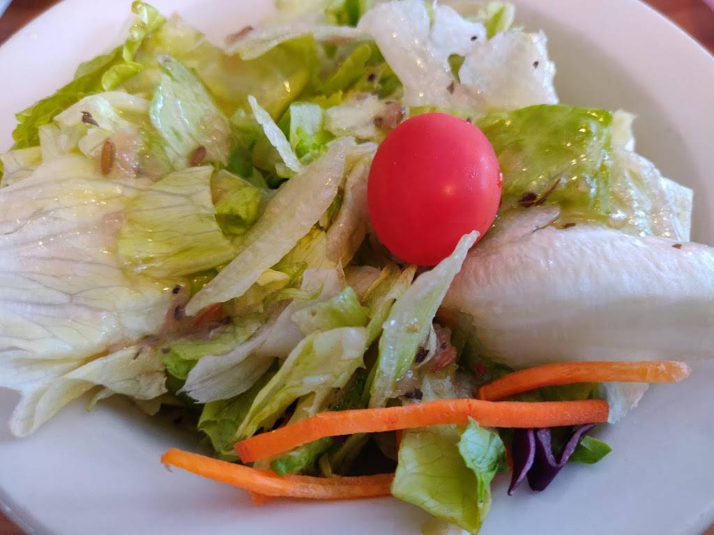 Steves Villa Capri | restaurant | 10412 Mastin St, Overland Park, KS 66212, USA | 9136487770 OR +1 913-648-7770