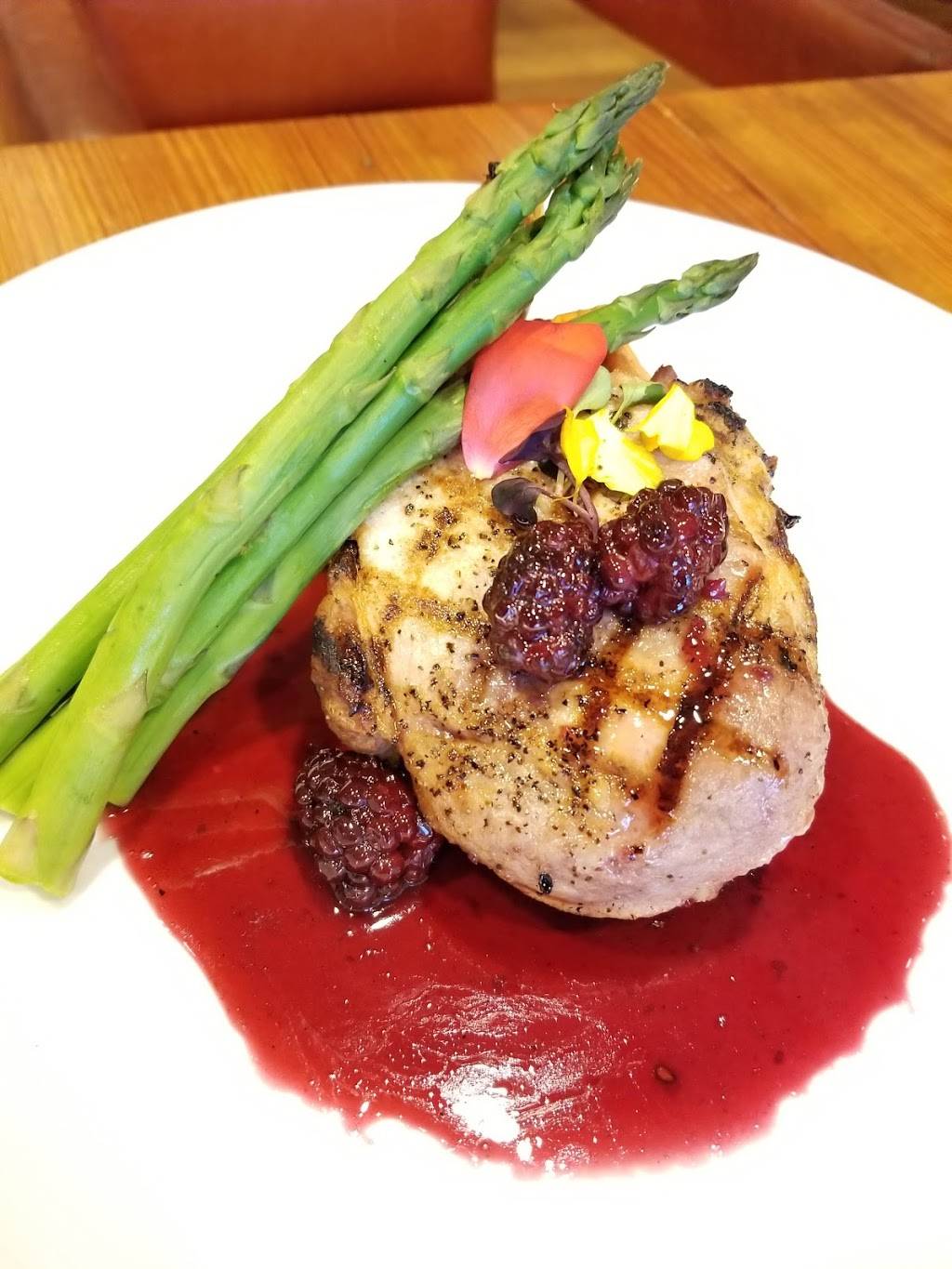 Tallulah Crafted Food and Wine Bar | restaurant | 7000 Bluebonnet Blvd, Baton Rouge, LA 70809, USA | 2253885710 OR +1 225-388-5710