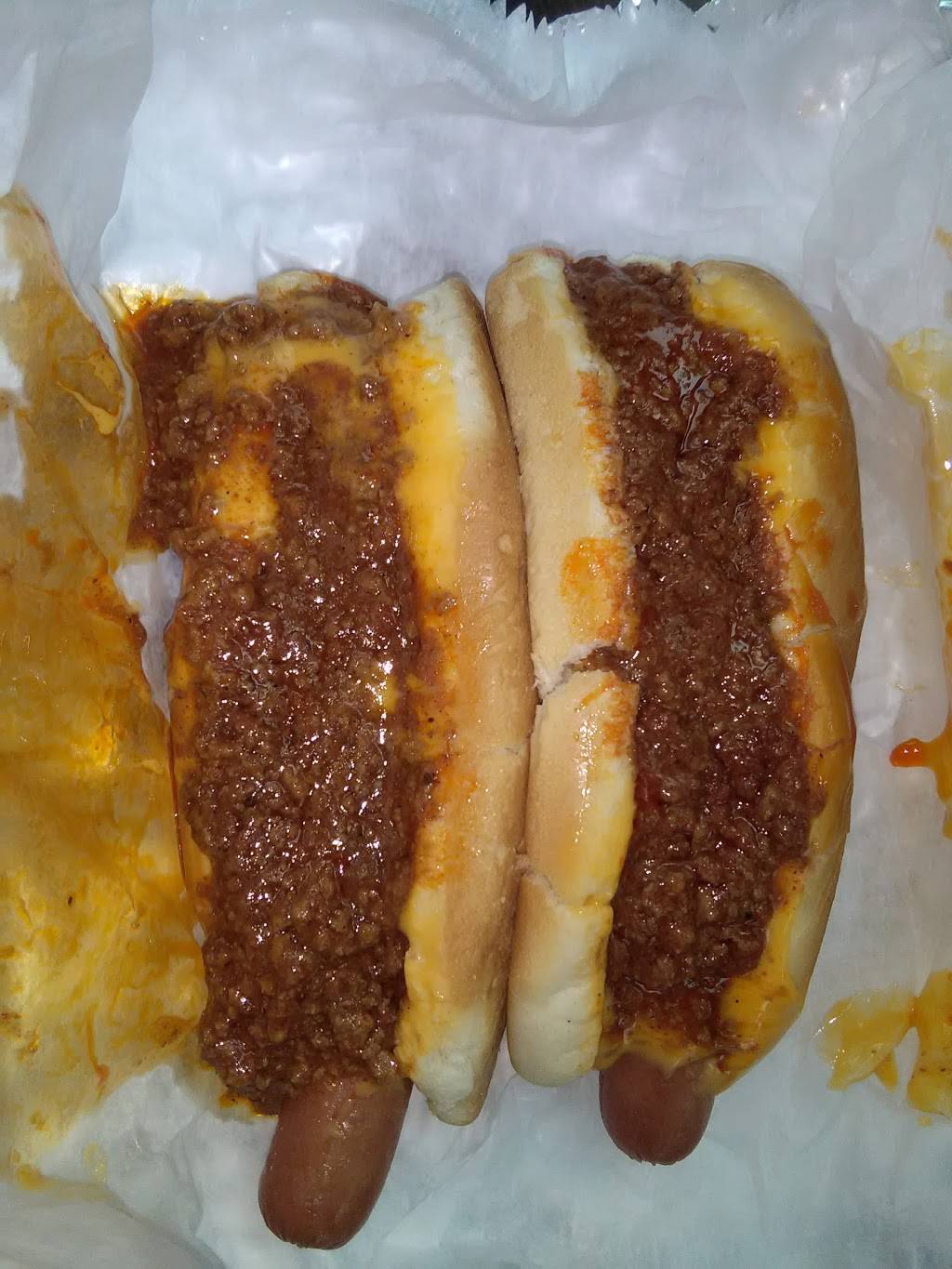 Tommys Hot Dogs | restaurant | 117 Grant Ave, Carteret, NJ 07008, USA | 7325418409 OR +1 732-541-8409