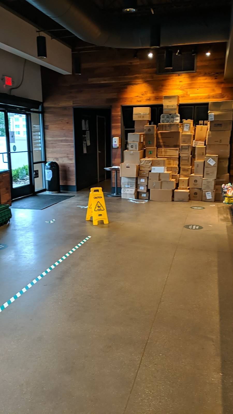 Starbucks | cafe | 116 Kanawha Blvd E, Charleston, WV 25301, USA | 3044005331 OR +1 304-400-5331