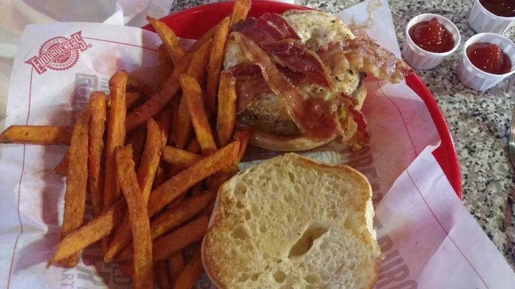 Fuddruckers | restaurant | 130 Charlotte St, Asheville, NC 28801, USA | 8282542161 OR +1 828-254-2161