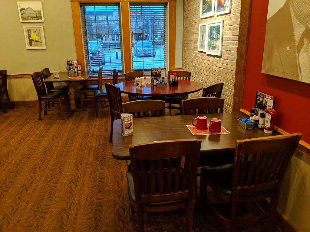 Bob Evans | restaurant | 3700 Orange Pl, Beachwood, OH 44122, USA | 2165910157 OR +1 216-591-0157