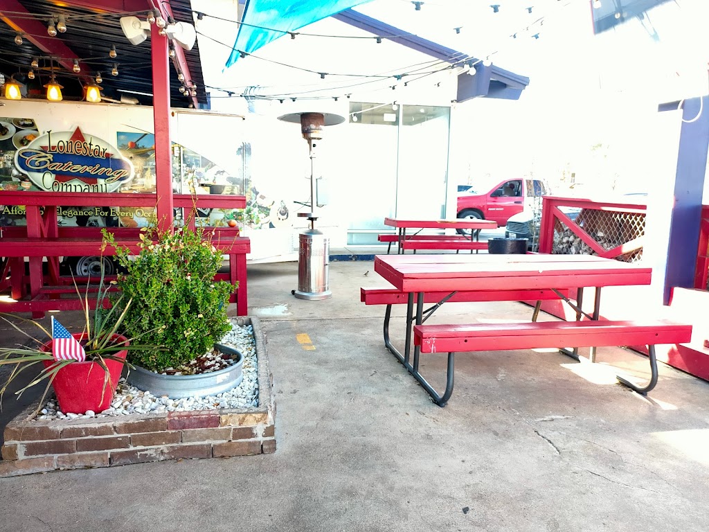 Lonestar Cheeseburger Co LLC | restaurant | 333 W Beauregard Ave, San Angelo, TX 76903, USA | 3255008408 OR +1 325-500-8408