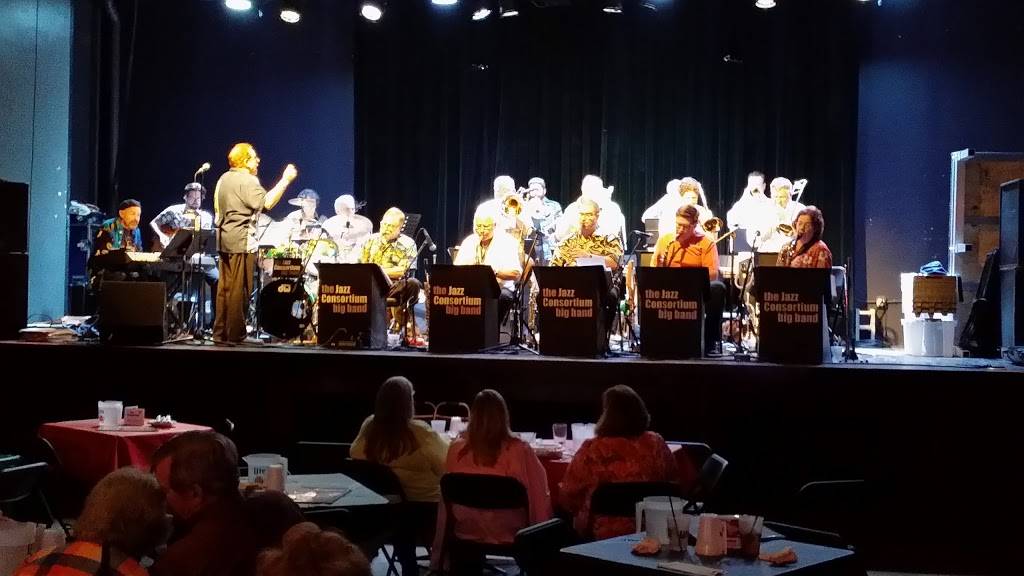 Durty Nellies | restaurant | 180 N Smith St, Palatine, IL 60067, USA | 8473589150 OR +1 847-358-9150