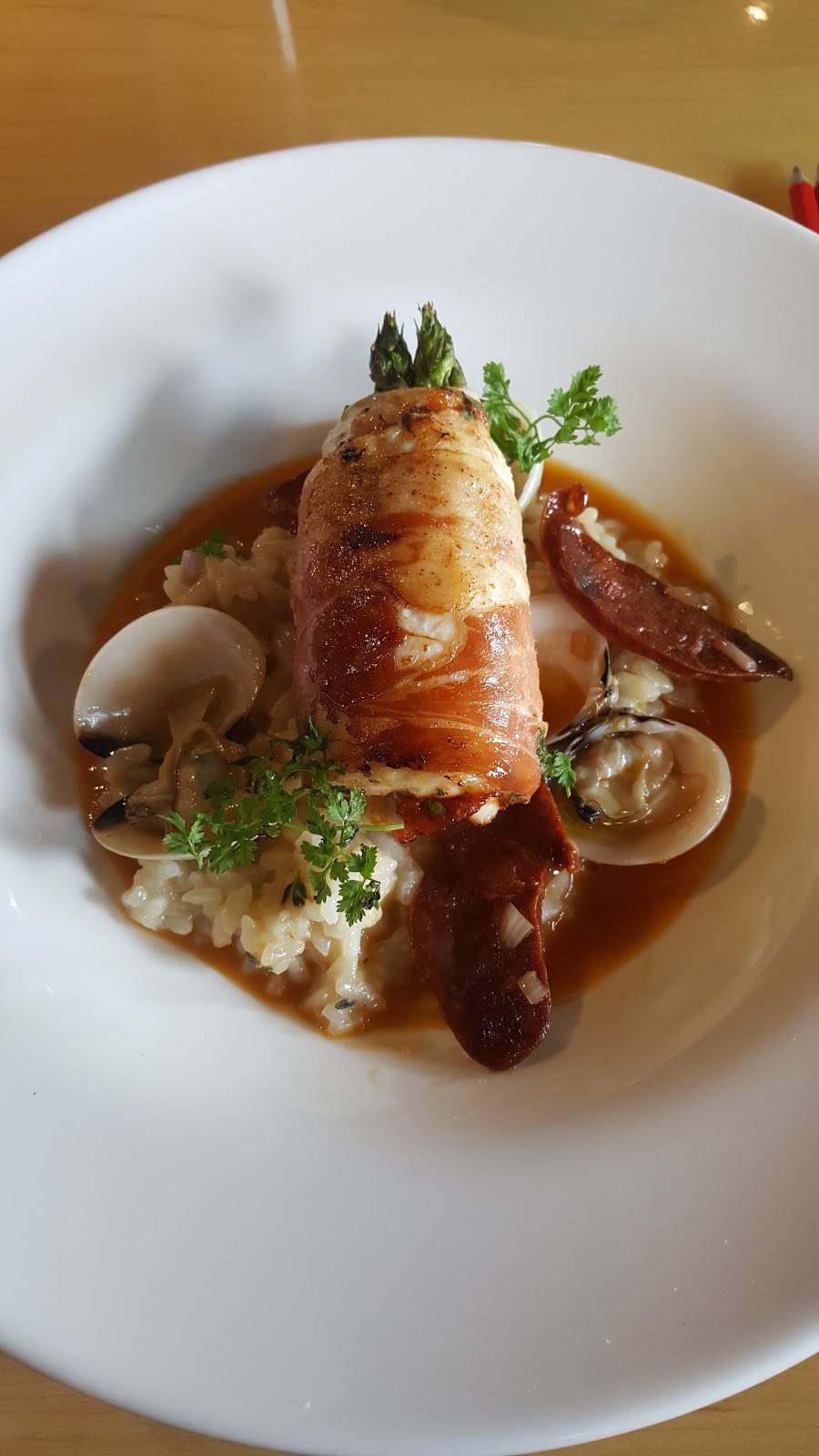 435 Bar & Grille | restaurant | 435 Lancaster St, Leominster, MA 01453, USA | 9787981111 OR +1 978-798-1111