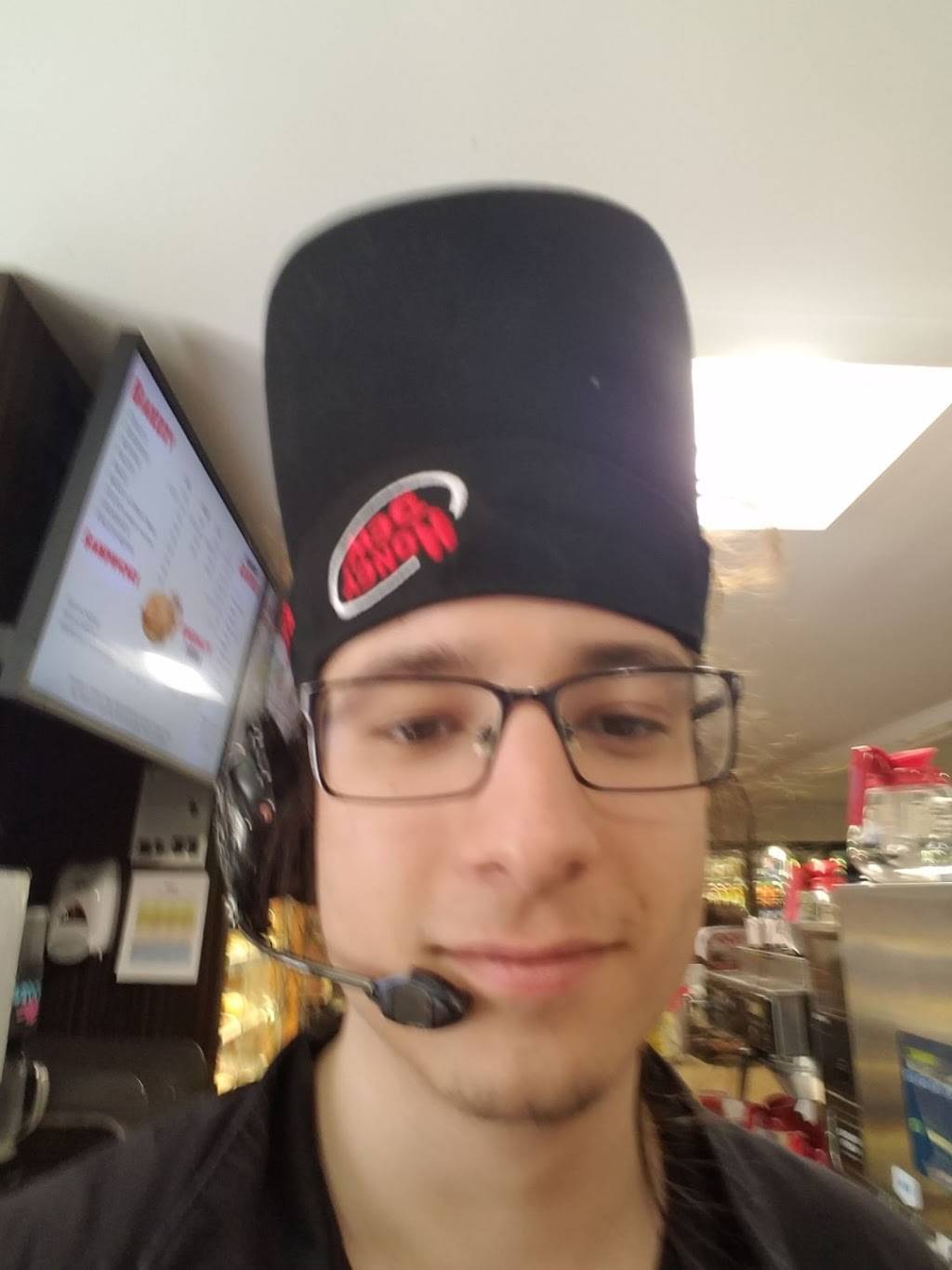 Honey Dew Donuts | bakery | 18 Mammoth Rd, Windham, NH 03087, USA | 6032591192 OR +1 603-259-1192