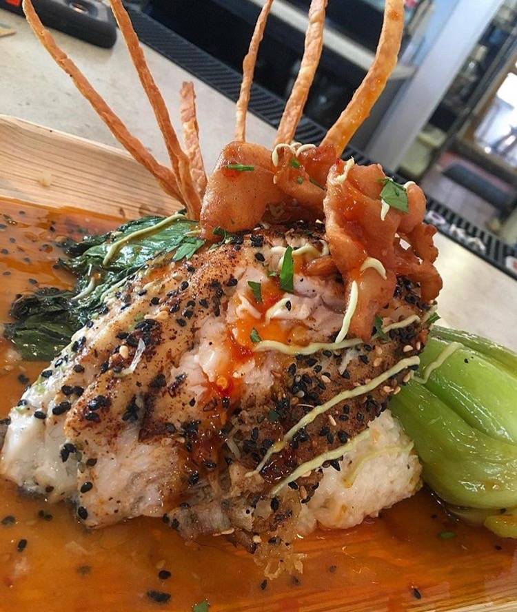 Bayside Clam & Grill Bar | restaurant | 300 Bayview Ave, East Islip, NY 11730, USA | 6312779100 OR +1 631-277-9100