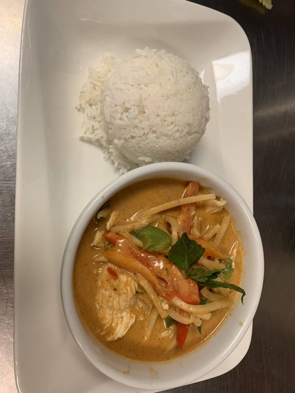 Lucky Thai Cuisine | restaurant | 7239 Fairbanks North Houston Rd, Houston, TX 77040, USA | 8322431414 OR +1 832-243-1414