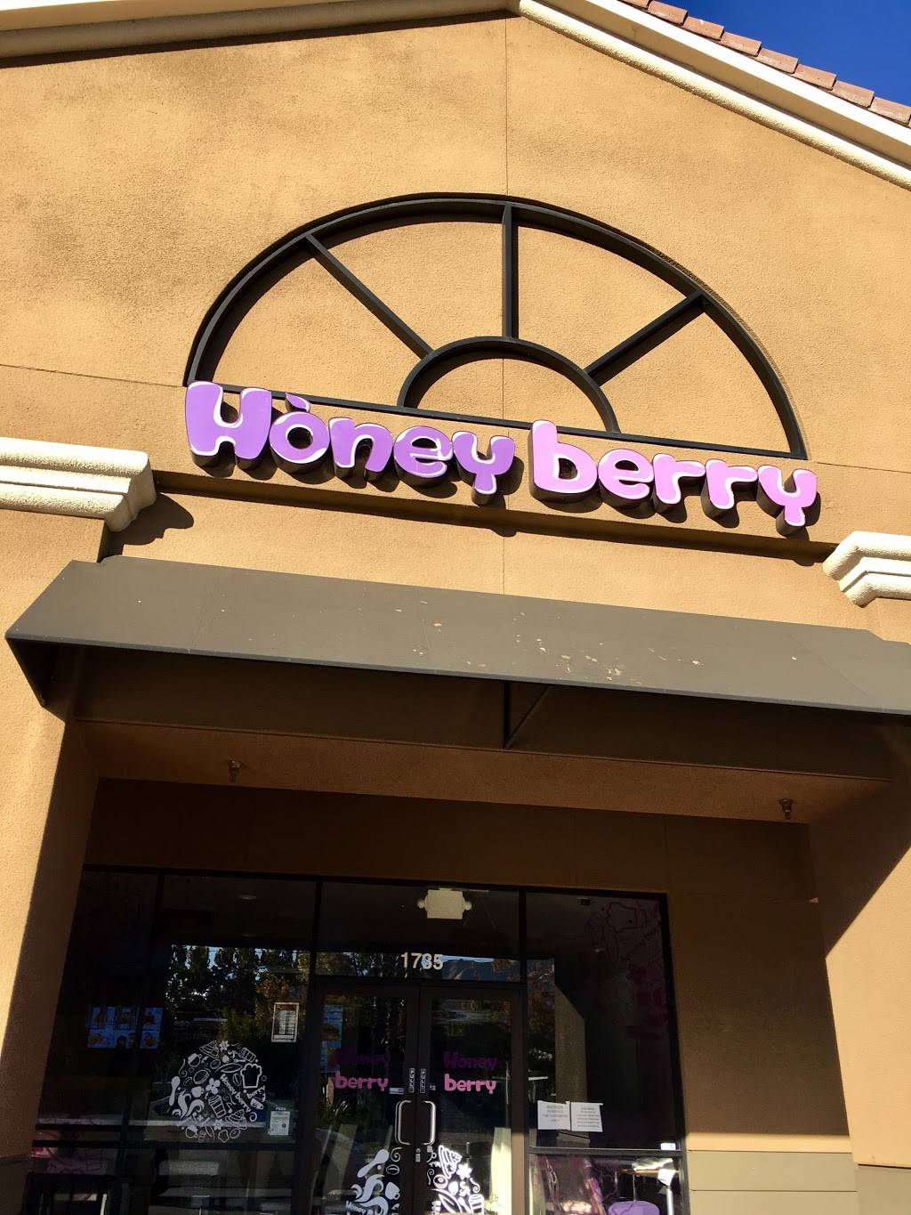 Honeyberry 台灣有機茶館 | cafe | 1735 N Milpitas Blvd, Milpitas, CA 95035, USA | 4089569022 OR +1 408-956-9022