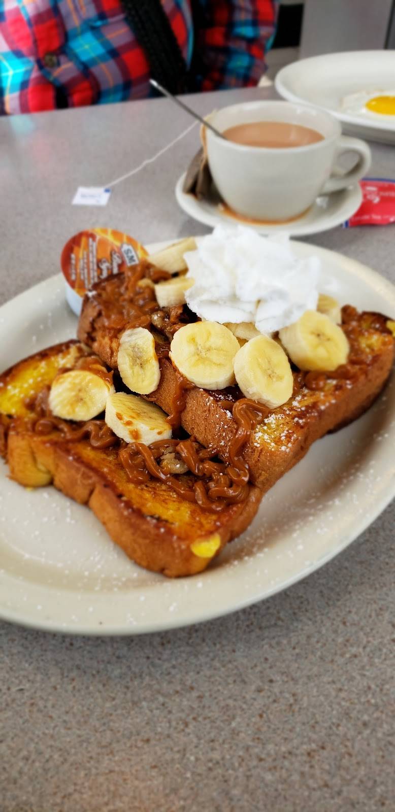 West Haven Duchess Dineraunt | restaurant | 706 Campbell Ave, West Haven, CT 06516, USA | 2039339128 OR +1 203-933-9128