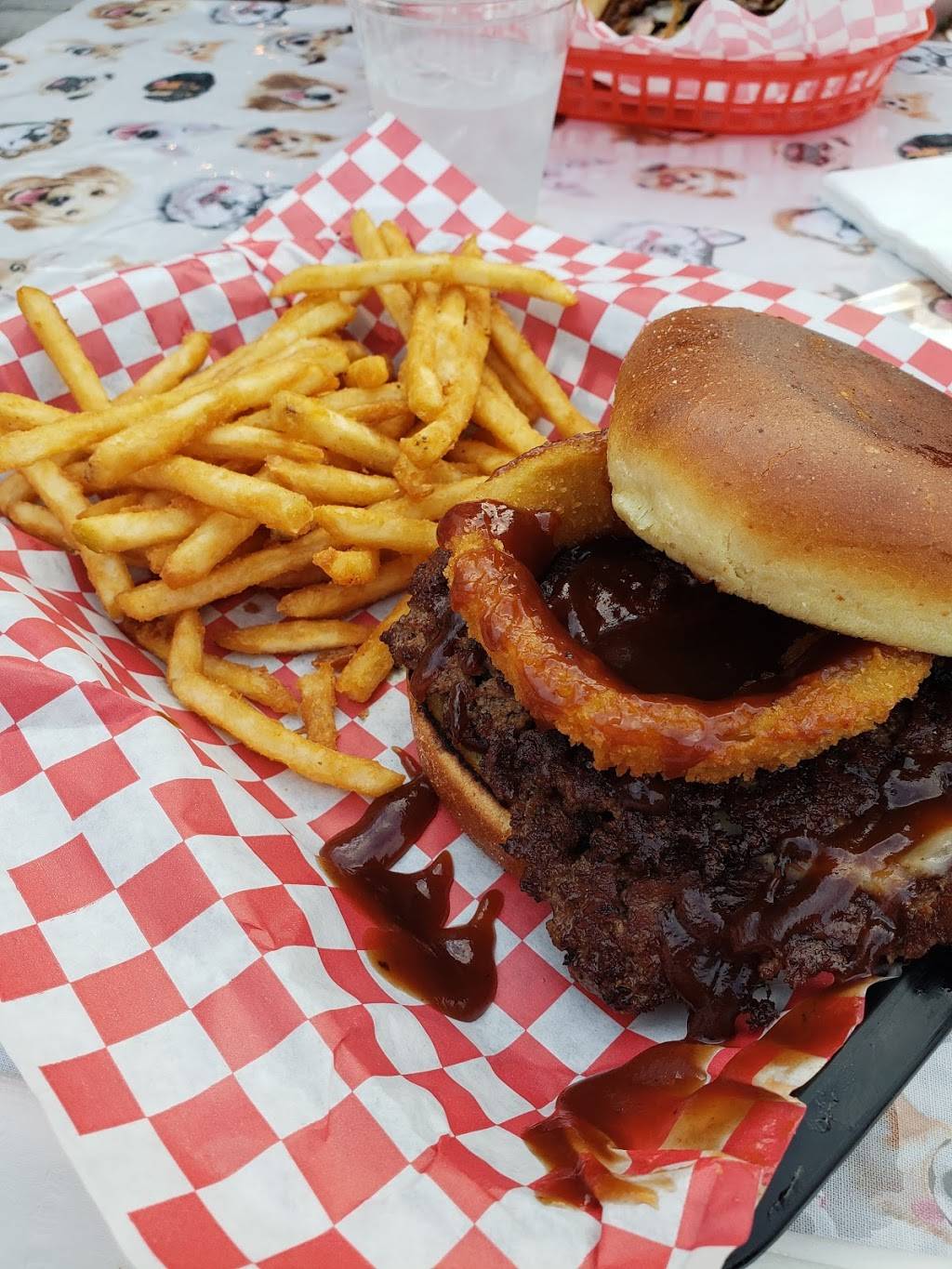 Matty Gs Steakburgers & Spirits | restaurant | 1958 E Brown Rd, Mesa, AZ 85203, USA | 4803067406 OR +1 480-306-7406