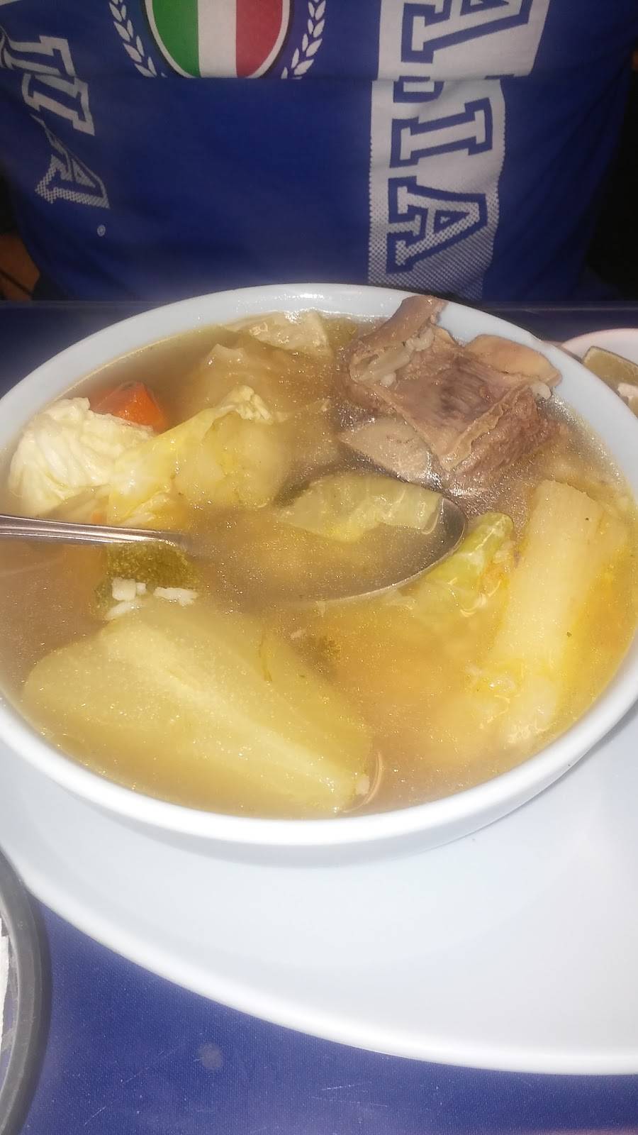 Ilobasco | restaurant | 455 W Florence Ave, Los Angeles, CA 90003, USA | 3237785027 OR +1 323-778-5027