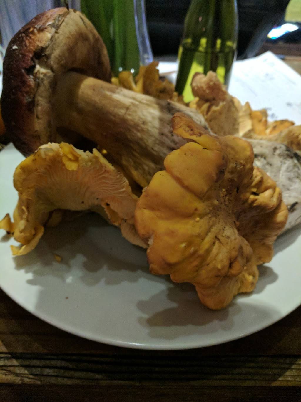 Cachagua General Store | restaurant | 69 W Carmel Valley Rd, Carmel Valley, CA 93924, USA | 8316595100 OR +1 831-659-5100