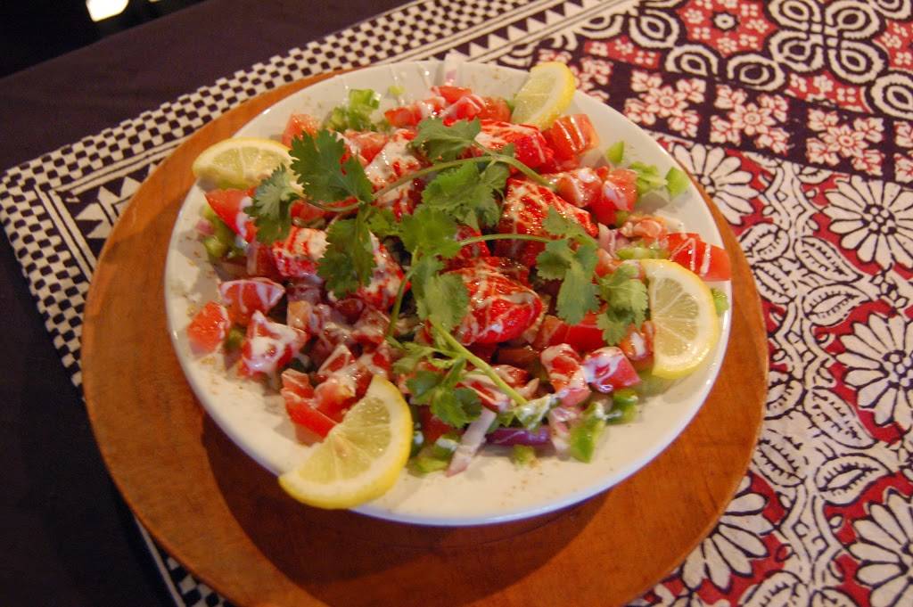 Currys Restaurant | restaurant | 118 Wellington Rd, London, ON N6C 4M8, Canada | 5196453226 OR +1 519-645-3226