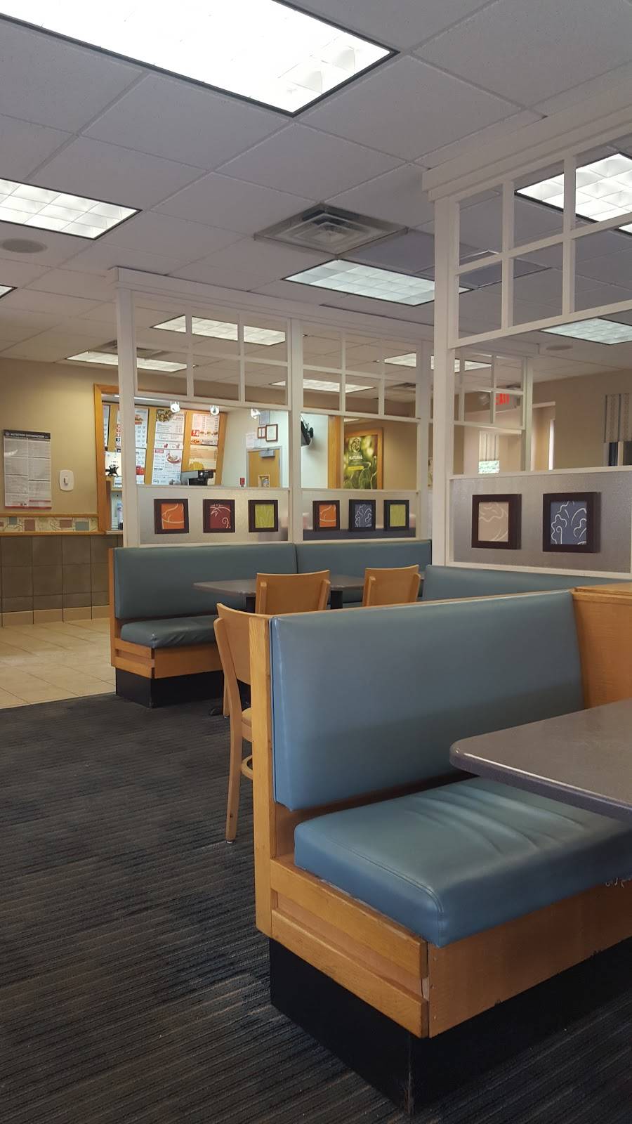 Wendys | restaurant | 415 Easton Rd, Horsham, PA 19044, USA | 2156751688 OR +1 215-675-1688