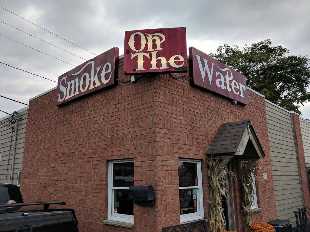 Smoke on the Water | restaurant | 77 Young St, Tonawanda, NY 14150, USA | 7166924227 OR +1 716-692-4227