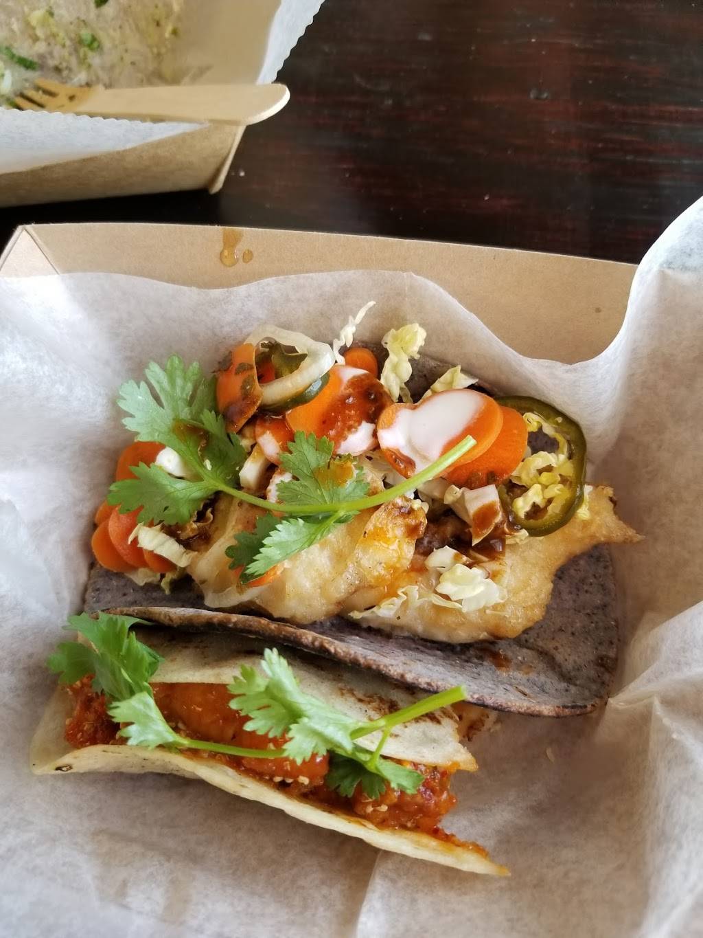Fish Company Taco | restaurant | 1914 23rd St, Galveston, TX 77550, USA | 4092203245 OR +1 409-220-3245