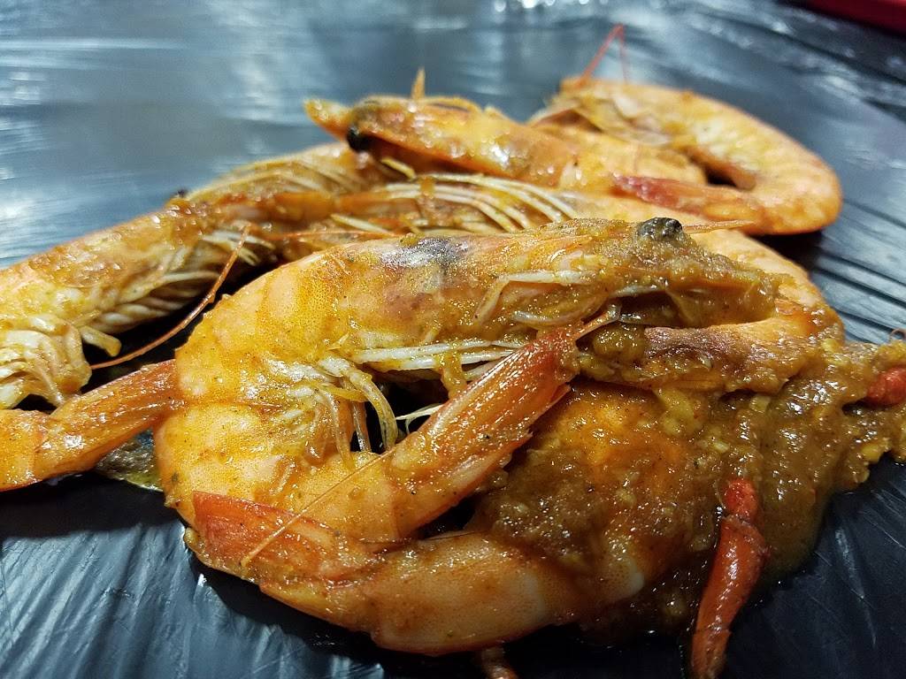 Bon Crawfish Hut | restaurant | 2615 W Pioneer Pkwy #122, Grand Prairie, TX 75051, USA | 2147882901 OR +1 214-788-2901