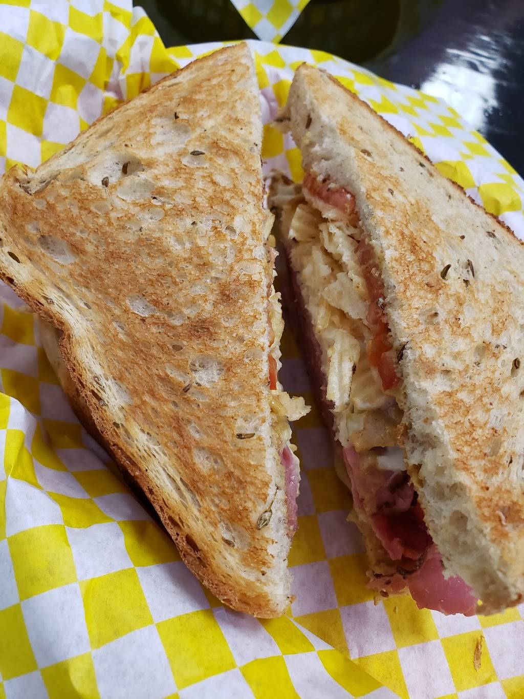 Perrottis NY Deli | meal takeaway | 4056 Winter Garden Vineland Rd, Winter Garden, FL 34787, USA | 4073475913 OR +1 407-347-5913