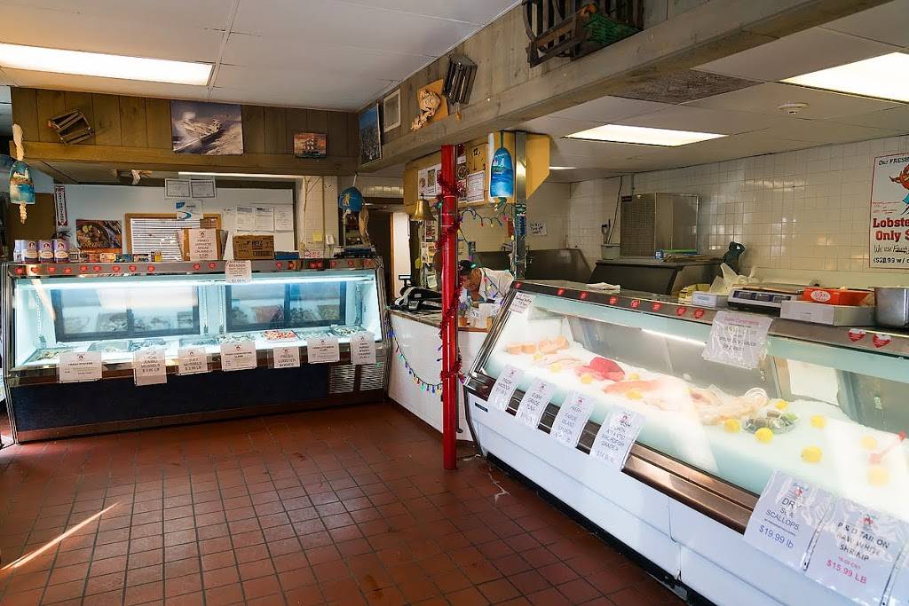 SeaWitch Restaurant and Fish Market | restaurant | 203 Newbury St, Peabody, MA 01960, USA | 9787175058 OR +1 978-717-5058