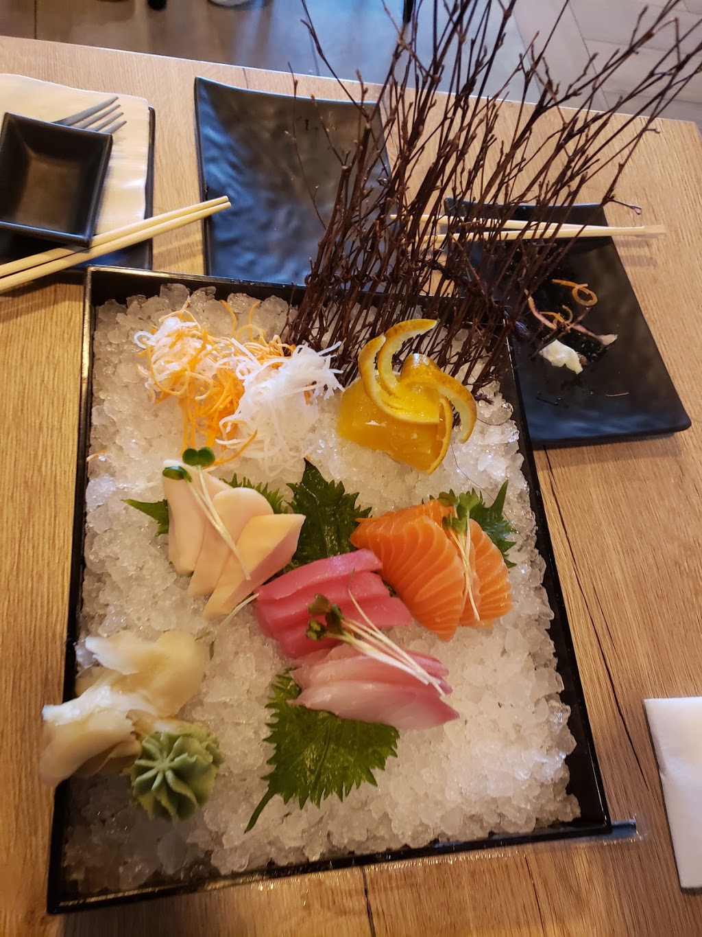 Happy Fish Sushi | restaurant | 15933 Pines Blvd, Pembroke Pines, FL 33027, USA | 9547432963 OR +1 954-743-2963