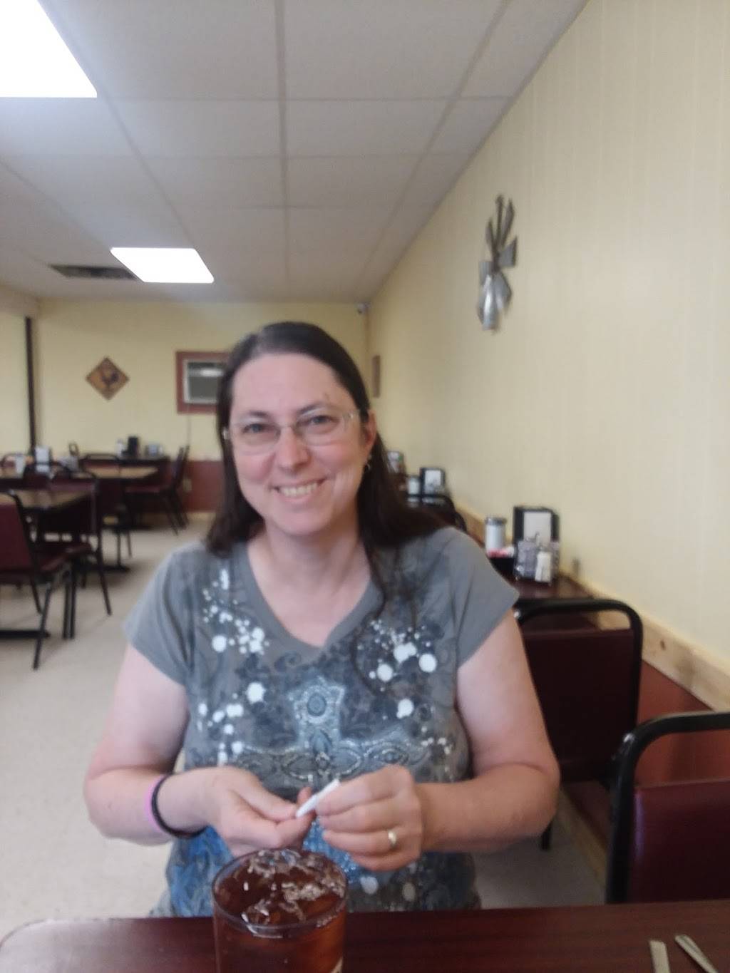 Hen House Cafe | restaurant | Sallisaw, OK 74955, USA | 9187740818 OR +1 918-774-0818