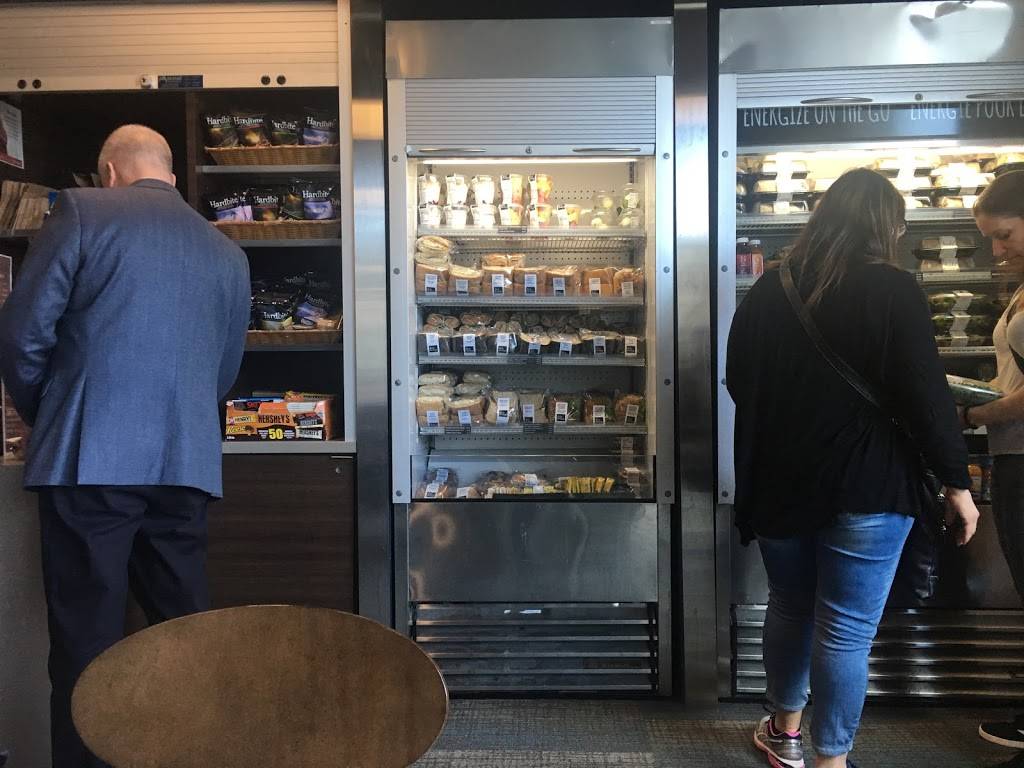 Freshii to go | restaurant | Centre Island, Toronto, ON M5V 1A1, Canada | 4162036942 OR +1 416-203-6942