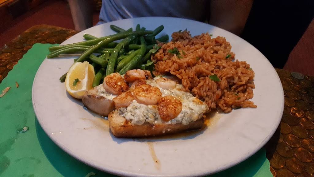 Smalleys Inn | restaurant | 57 Gleneida Ave, Carmel Hamlet, NY 10512, USA | 8452254007 OR +1 845-225-4007