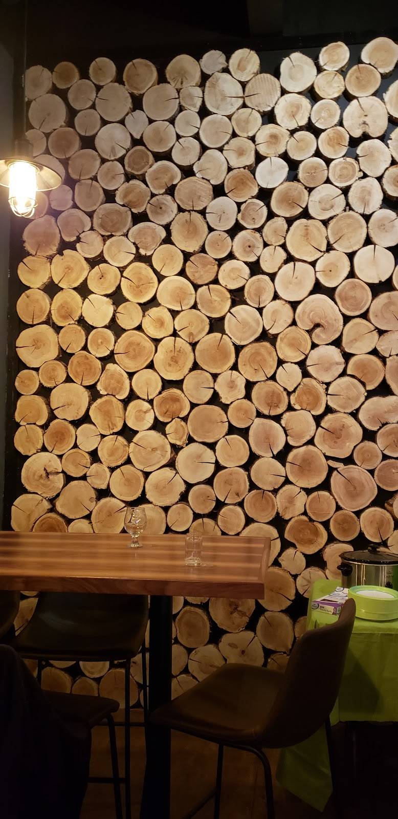 Barrel 41 Brewing Company | restaurant | 1132 S Commercial St, Neenah, WI 54956, USA | 9205584021 OR +1 920-558-4021