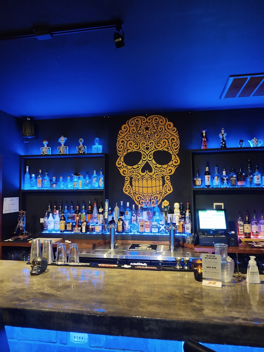 Los Muertos Mexican Kitchen | night club | 303 N NW 1st St, Marathon, TX 79842, USA | 4322161200 OR +1 432-216-1200