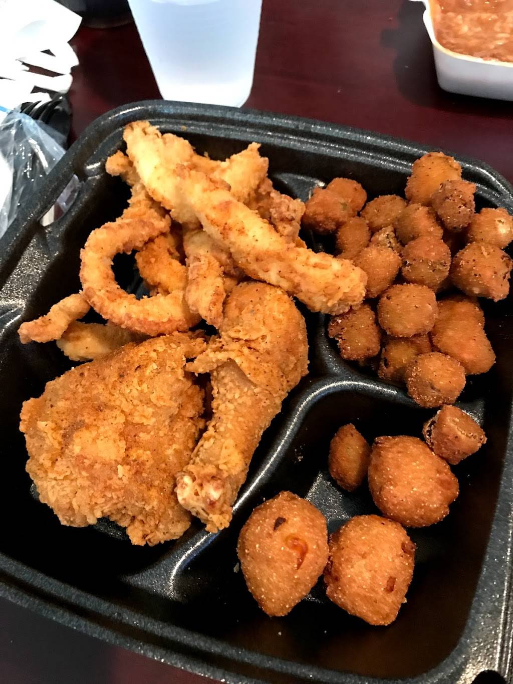 Cest Si Bon - Catfish and Po-Boys | restaurant | 308 W Edmond Rd, Edmond, OK 73003, USA | 4052851800 OR +1 405-285-1800