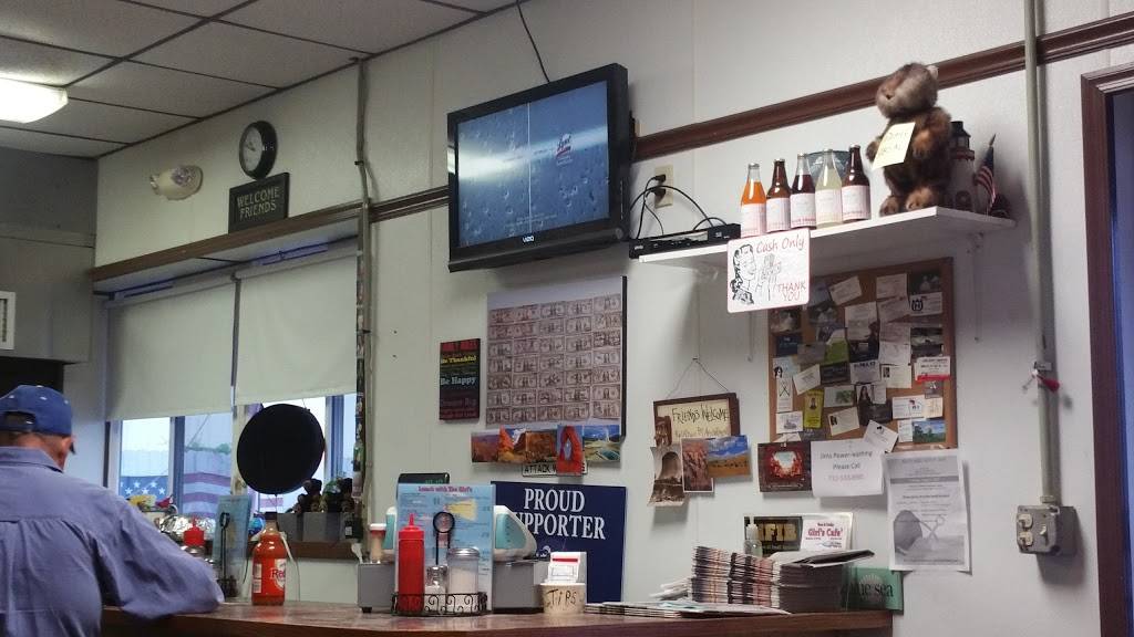 Girls Cafe | restaurant | 300 Bay Ave, Highlands, NJ 07732, USA | 7322911108 OR +1 732-291-1108