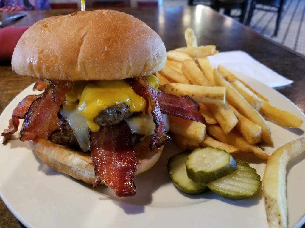 Arthurs Anderson | cafe | 8221 Beechmont Ave, Cincinnati, OH 45255, USA | 5133880152 OR +1 513-388-0152