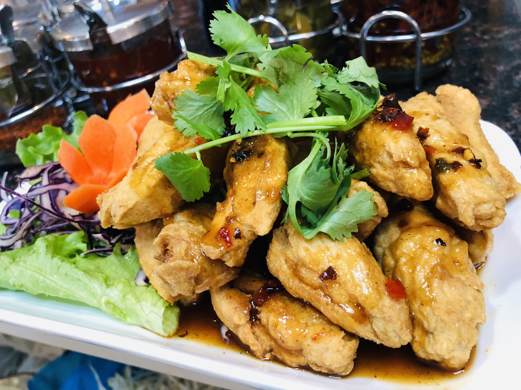 Talay Thai Restaurant | restaurant | 4520 200th St SW #208, Lynnwood, WA 98036, USA | 4256701340 OR +1 425-670-1340