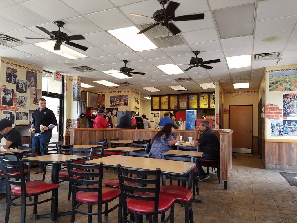 El Paisa Cocina Mexicana | restaurant | 1550 N Beach St, Fort Worth, TX 76111, USA | 8178341800 OR +1 817-834-1800