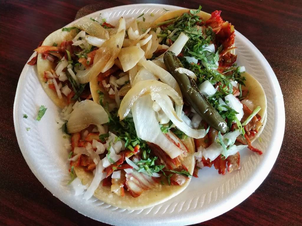 Taqueria El Fogon | restaurant | 1555 S Bluffview Dr, Wichita, KS 67218, USA | 3166810969 OR +1 316-681-0969